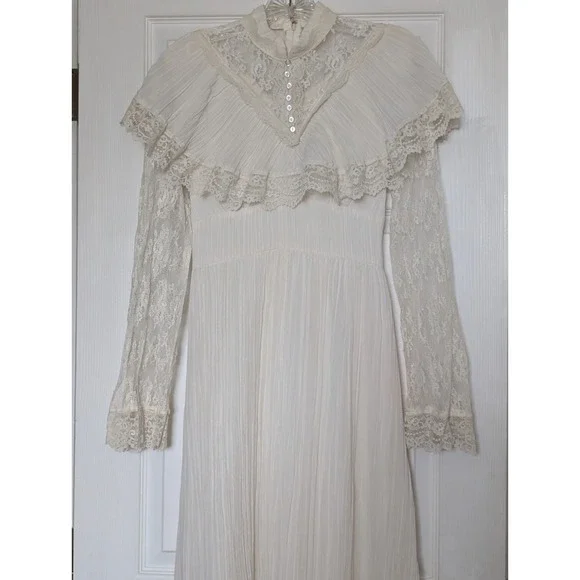 VTG 70s Prairie Maxi Dress Ivory Lace Victorian Revival S Boho Cottagecore Bride - Picture 3 of 16
